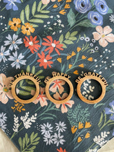 Load image into Gallery viewer, Gratitude Napkin Rings